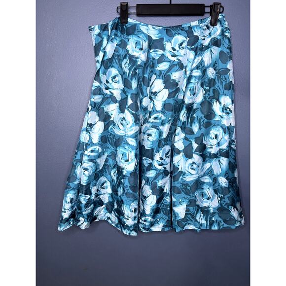 Context 100% Silk Floral Blue Skirt Size 4 Roses Feminine Puffy Fifty's Inspired - Picture 2 of 9